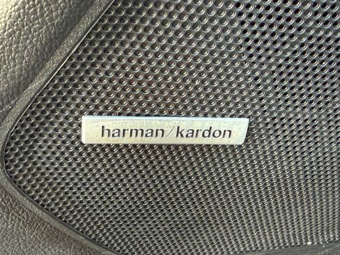 Used 2018 Subaru Outback 2.5i Limited image 21