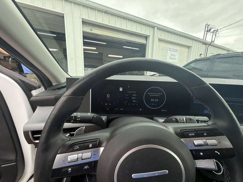 Used 2024 Hyundai Sonata Limited FWD image 15