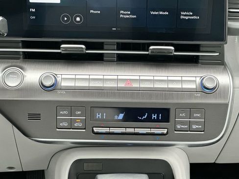 Used 2025 Hyundai Kona SEL AWD/4WD image 18