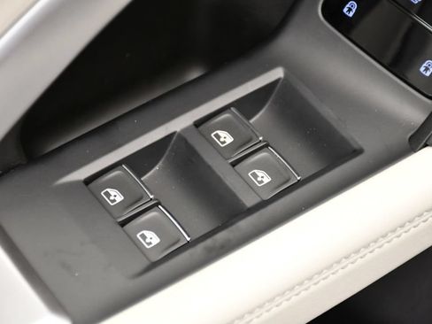 Used 2025 Audi Q5 Premium Plus w/ Premium Plus AWD/4WD image 33