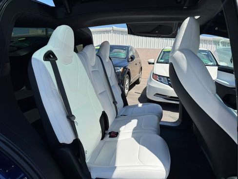 Used 2020 Tesla Model X Long Range AWD/4WD image 17