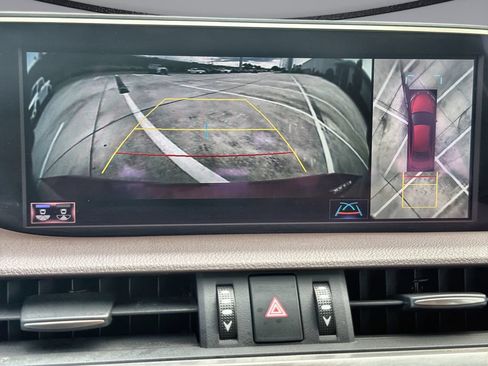 Used 2019 Lexus ES 350 Ultra Luxury w/ Accessory Package 2 FWD image 24