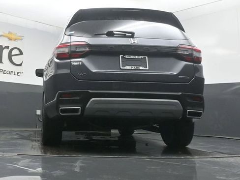 Used 2023 Honda Pilot Touring image 54