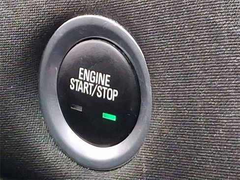 Used 2022 Chevrolet Malibu LT image 24