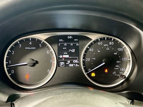 Used 2022 Nissan Kicks S FWD image 12