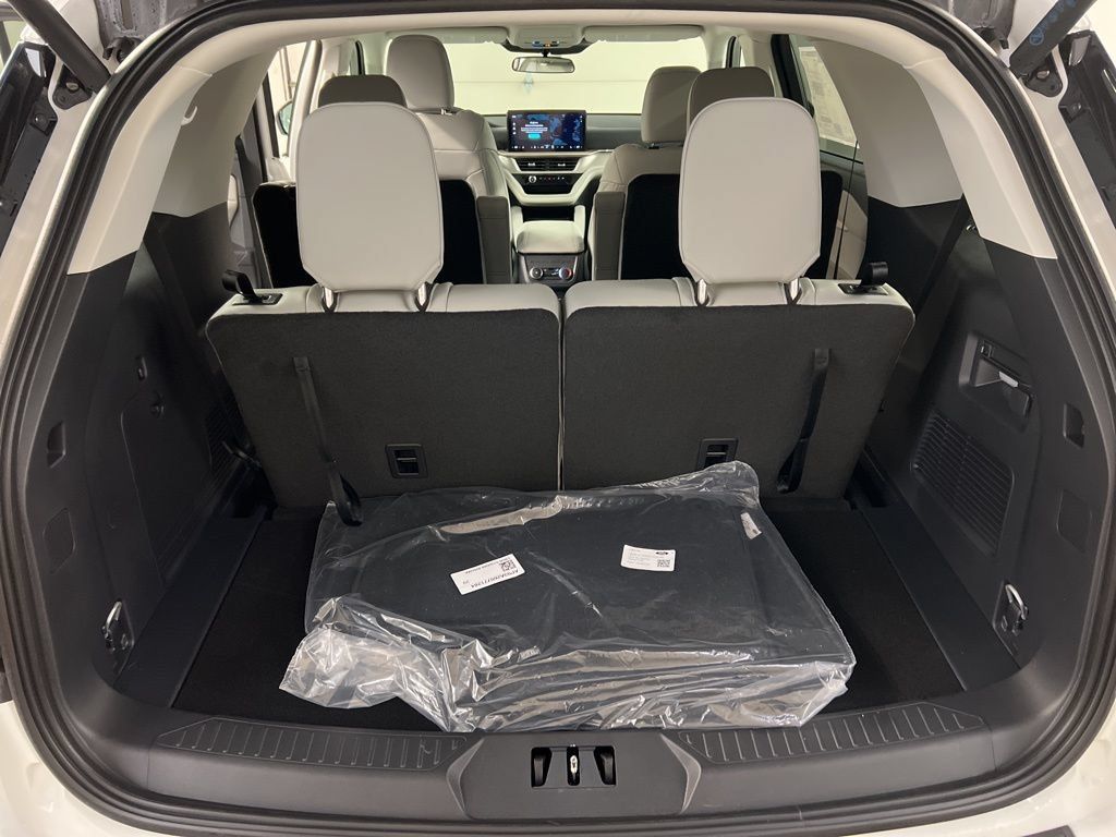 New 2026 Ford Explorer Active w/ Active Comfort Package AWD/4WD image 30