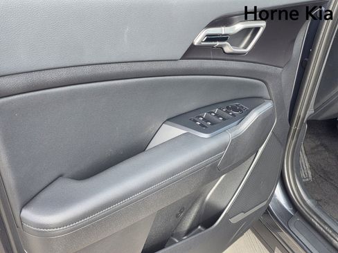 New 2026 Kia Sportage EX image 9