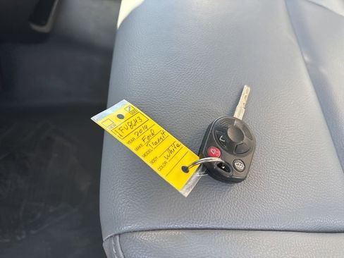 Used 2019 Ford Transit 250 130 Medium Roof image 27