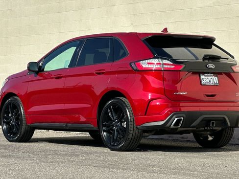 Used 2020 Ford Edge ST w/ Equipment Group 401A image 6