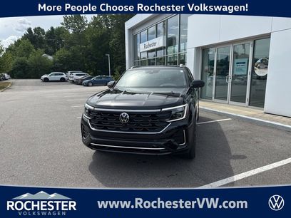 New 2026 Volkswagen Atlas Cross Sport SEL Premium R-Line