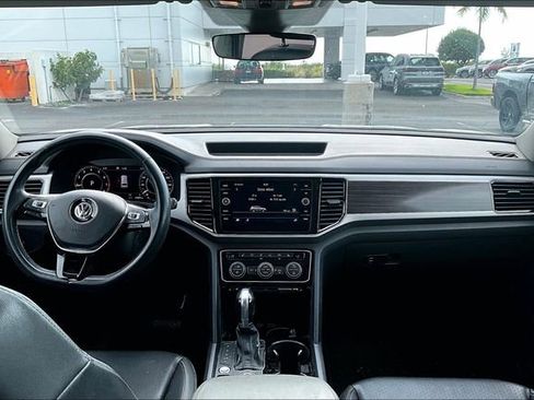 Used 2019 Volkswagen Atlas SEL AWD/4WD image 6