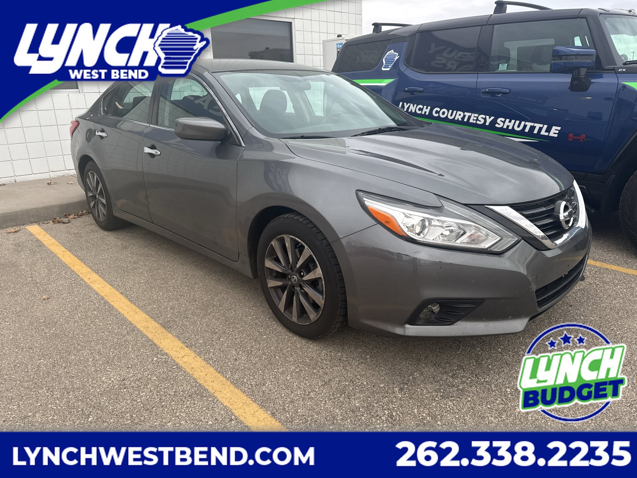 Used 2017 Nissan Altima 2.5 SV FWD image 1