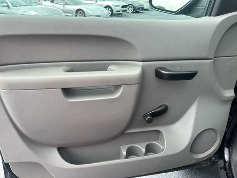 Used 2011 Chevrolet Silverado 1500 W/T AWD/4WD image 12