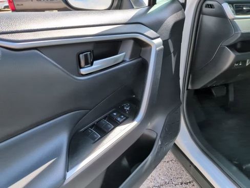 Certified 2025 Toyota RAV4 XLE image 15