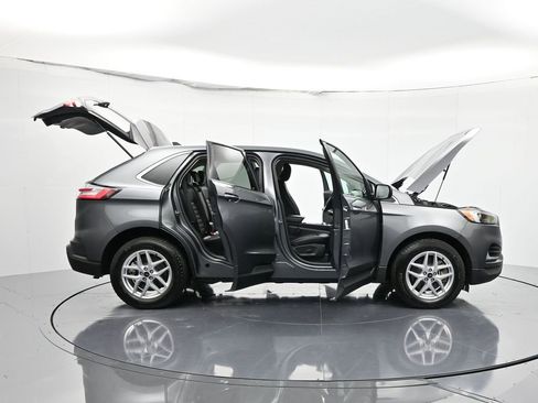 Used 2024 Ford Edge SEL image 58