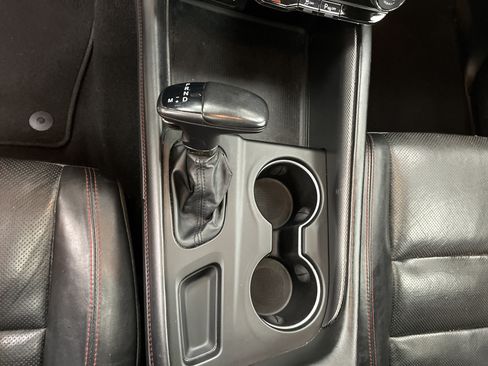 Used 2023 Dodge Durango GT AWD/4WD image 11