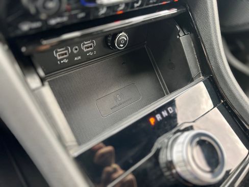 Used 2023 Jeep Grand Cherokee Altitude image 6