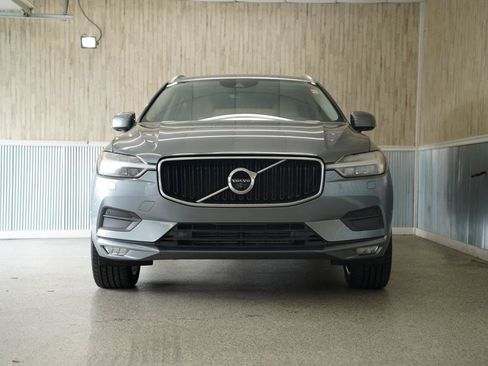 Used 2018 Volvo XC60 T6 Momentum w/ Convenience Package AWD/4WD image 2