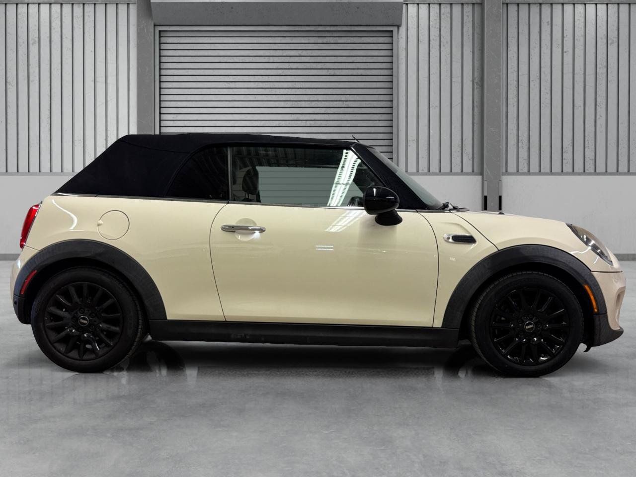 Used 2019 MINI Cooper Convertible FWD image 28