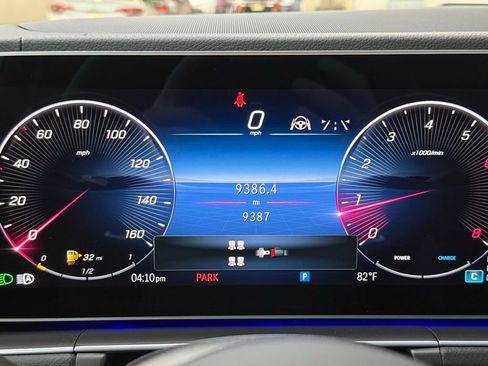 Used 2025 Mercedes-Benz GLS 450 4MATIC image 16