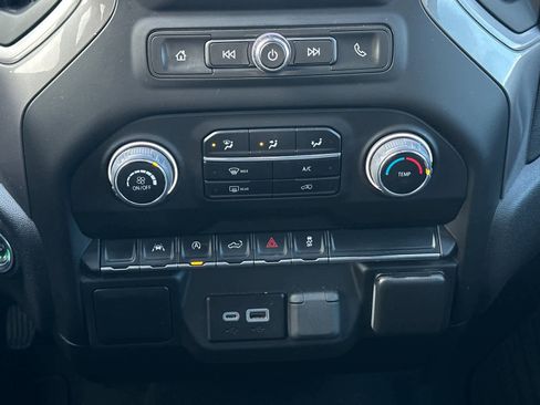 Used 2023 Chevrolet Silverado 1500 Custom image 19