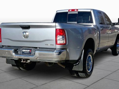 Used 2022 RAM 3500 Tradesman image 12