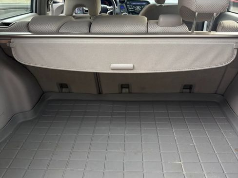 Used 2010 Honda Insight EX image 29