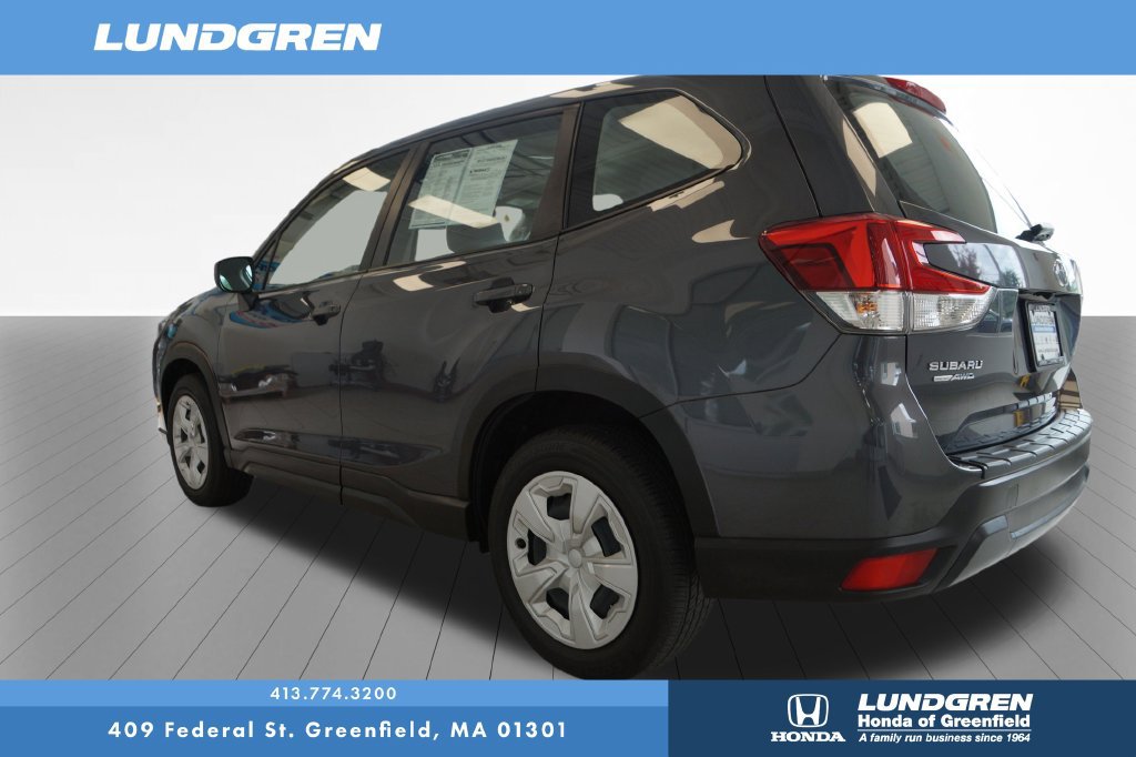 Used 2024 Subaru Forester AWD/4WD image 6