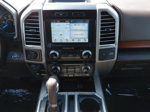 Used 2016 Ford F150 King Ranch w/ Equipment Group 601A Luxury AWD/4WD image 41
