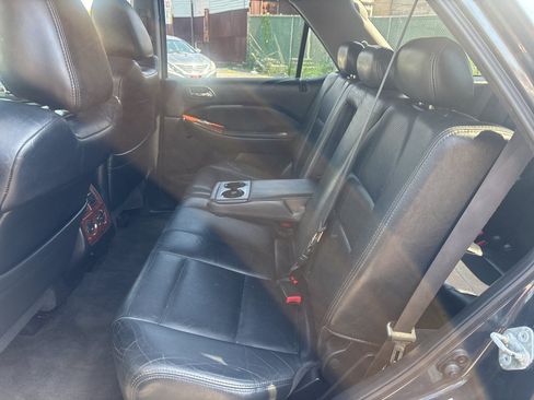 Used 2005 Acura MDX Touring AWD/4WD image 34