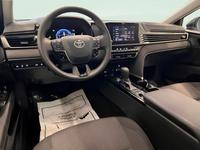 Used 2025 Toyota Camry LE FWD image 20