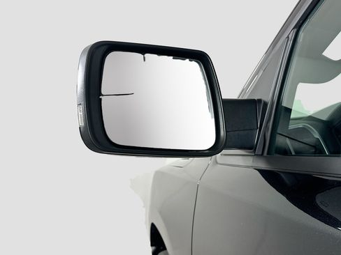 Used 2023 RAM 1500 Big Horn AWD/4WD image 16