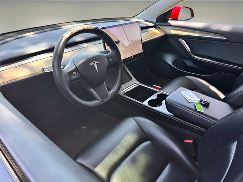 Used 2022 Tesla Model 3 Long Range AWD/4WD image 15