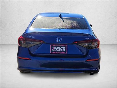 Used 2023 Honda Civic Sport image 6