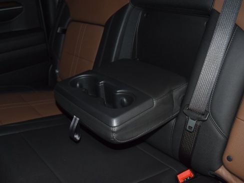 Used 2024 Chevrolet Silverado 1500 High Country w/ Technology Package image 47