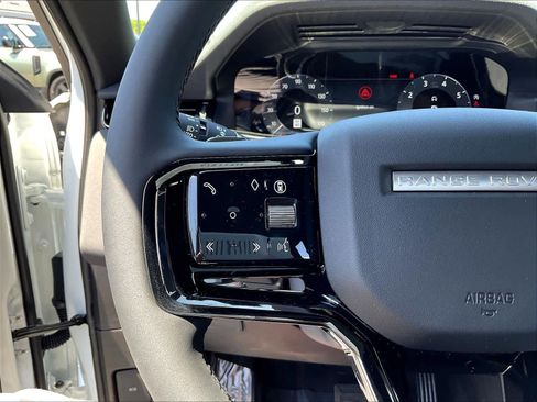 New 2026 Land Rover Range Rover Evoque S image 17