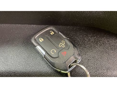 Used 2020 Chevrolet Silverado 1500 RST AWD/4WD image 19