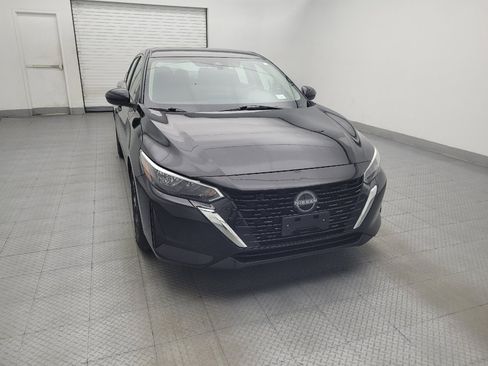 Used 2025 Nissan Sentra SV FWD image 14