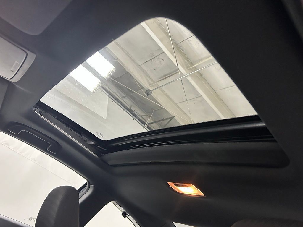 Used 2016 Honda Accord EX image 16