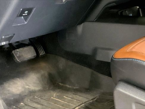 Used 2022 Ford Bronco Outer Banks image 22