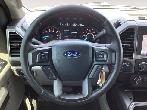Used 2020 Ford F150 XLT w/ Equipment Group 302A Luxury RWD image 17
