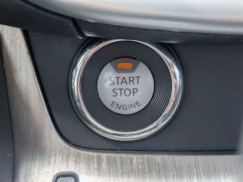 Used 2017 Nissan Murano SV FWD image 32