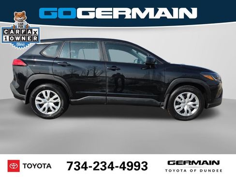 Certified 2023 Toyota Corolla Cross L image 7