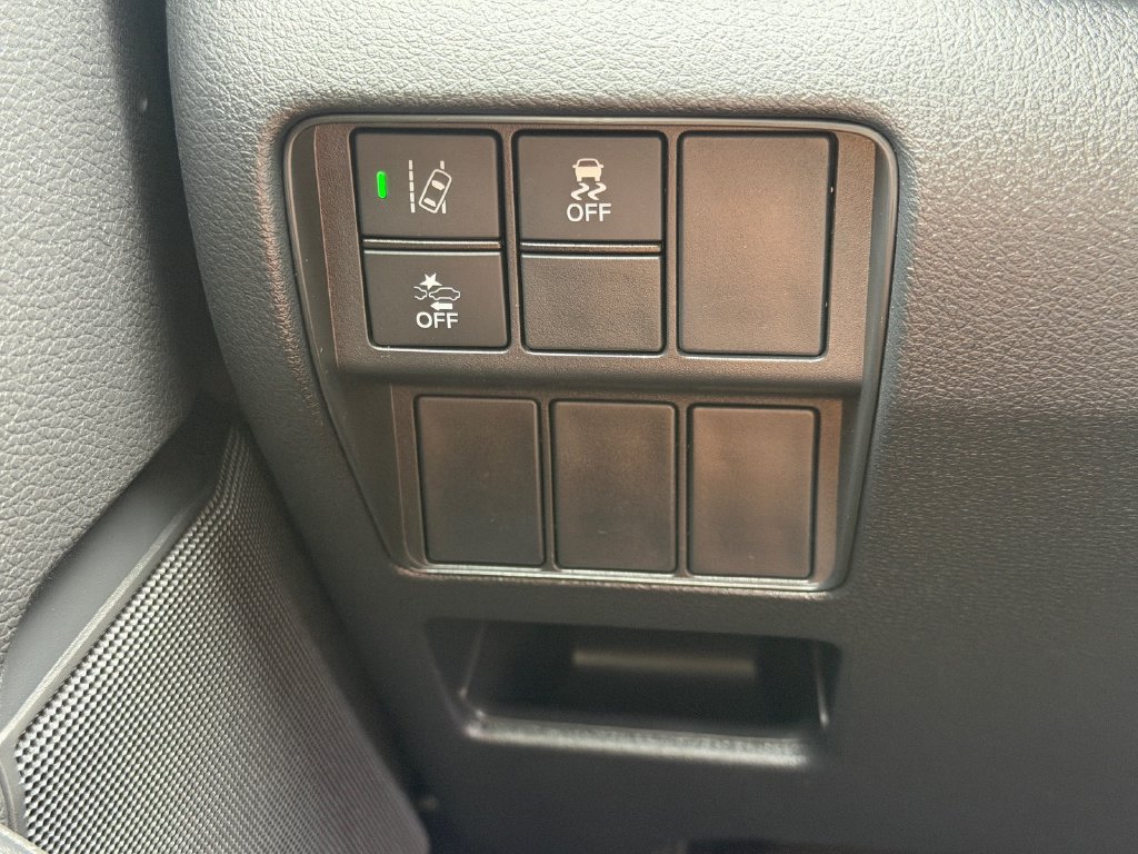 Used 2021 Honda CR-V Special Edition image 30