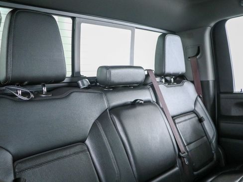 Used 2023 GMC Sierra 2500 Denali w/ Denali Ultimate Package AWD/4WD image 32