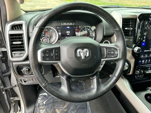 Used 2020 RAM 1500 Laramie image 14