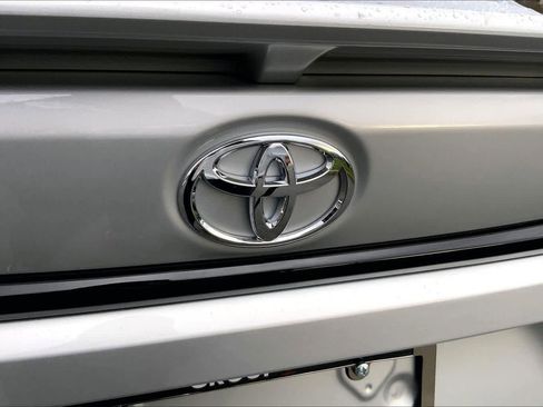 New 2026 Toyota Corolla SE image 15