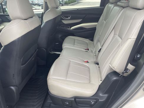 Used 2019 Subaru Ascent Limited AWD/4WD image 11
