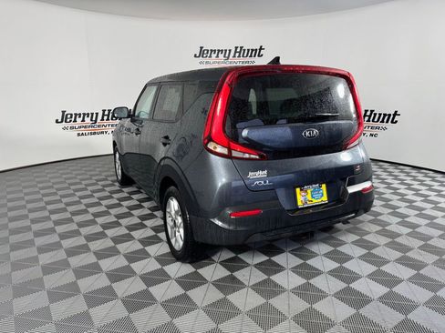 Used 2020 Kia Soul S image 8