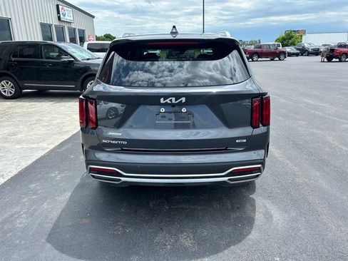 Used 2023 Kia Sorento SX Prestige AWD/4WD image 4